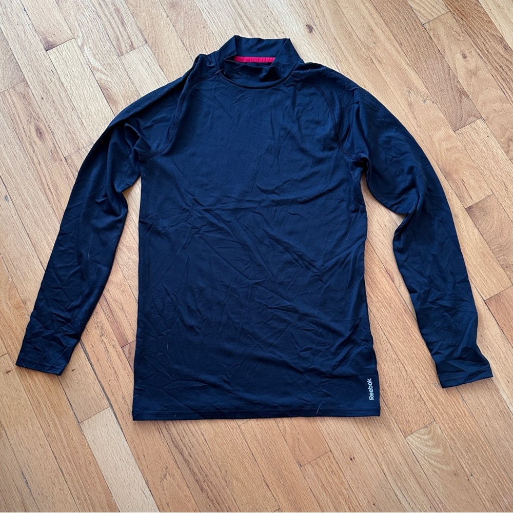 Reebok Youth XL Black Long Sleeve Top